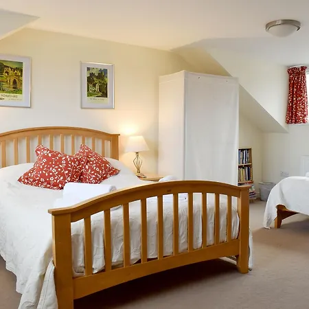 Esk View - Dc5135 Holiday home Whitby
